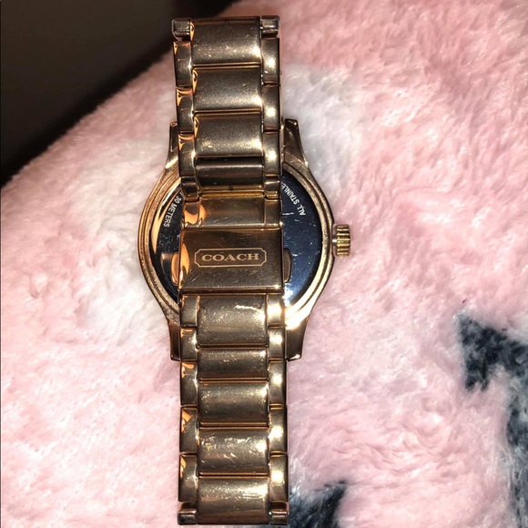 Authentic Coach watch rose gold in color - Picture 4 of 5